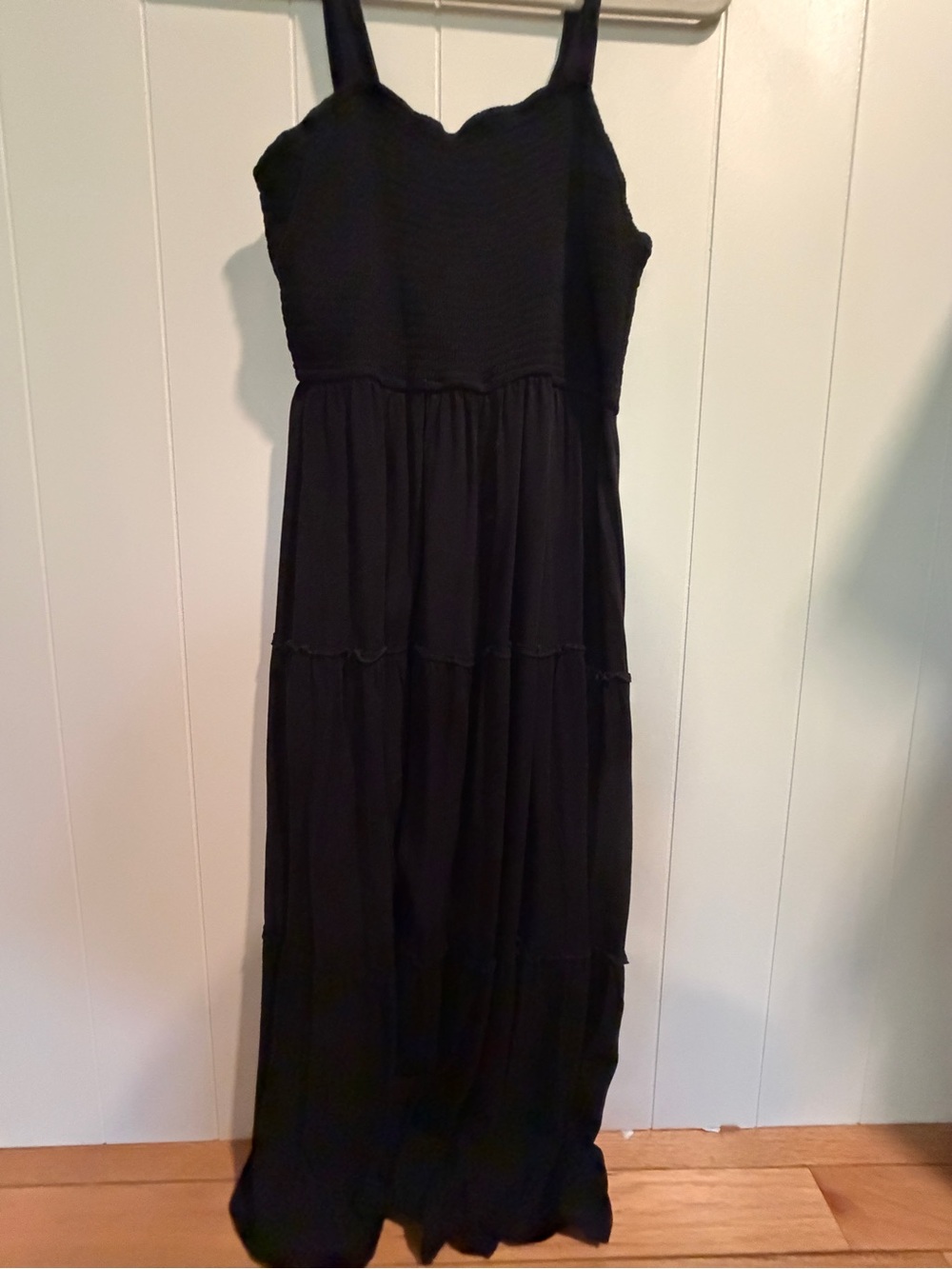Black Sleeveless Tiered Maxi Dress